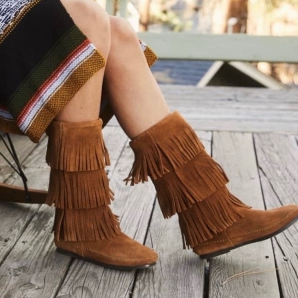 Min neto la Layer Fringed Leather Stitched Moccasin Pool no Boots Size 8